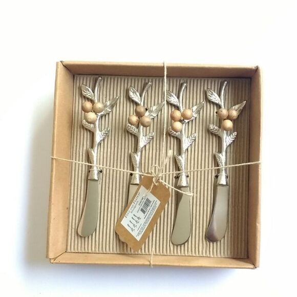 New! FITZ AND FLOYD 4-PC Woodgrove Canape Knife Set Hand Crafted Stainless Steel - Picture 2 of 3